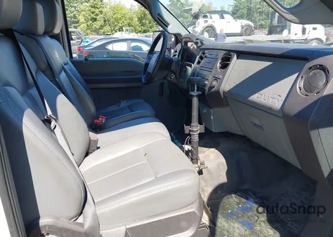 2011 Ford F-350 Xl from USA, damaged, VIN 1FTBF3A6XBEC07853